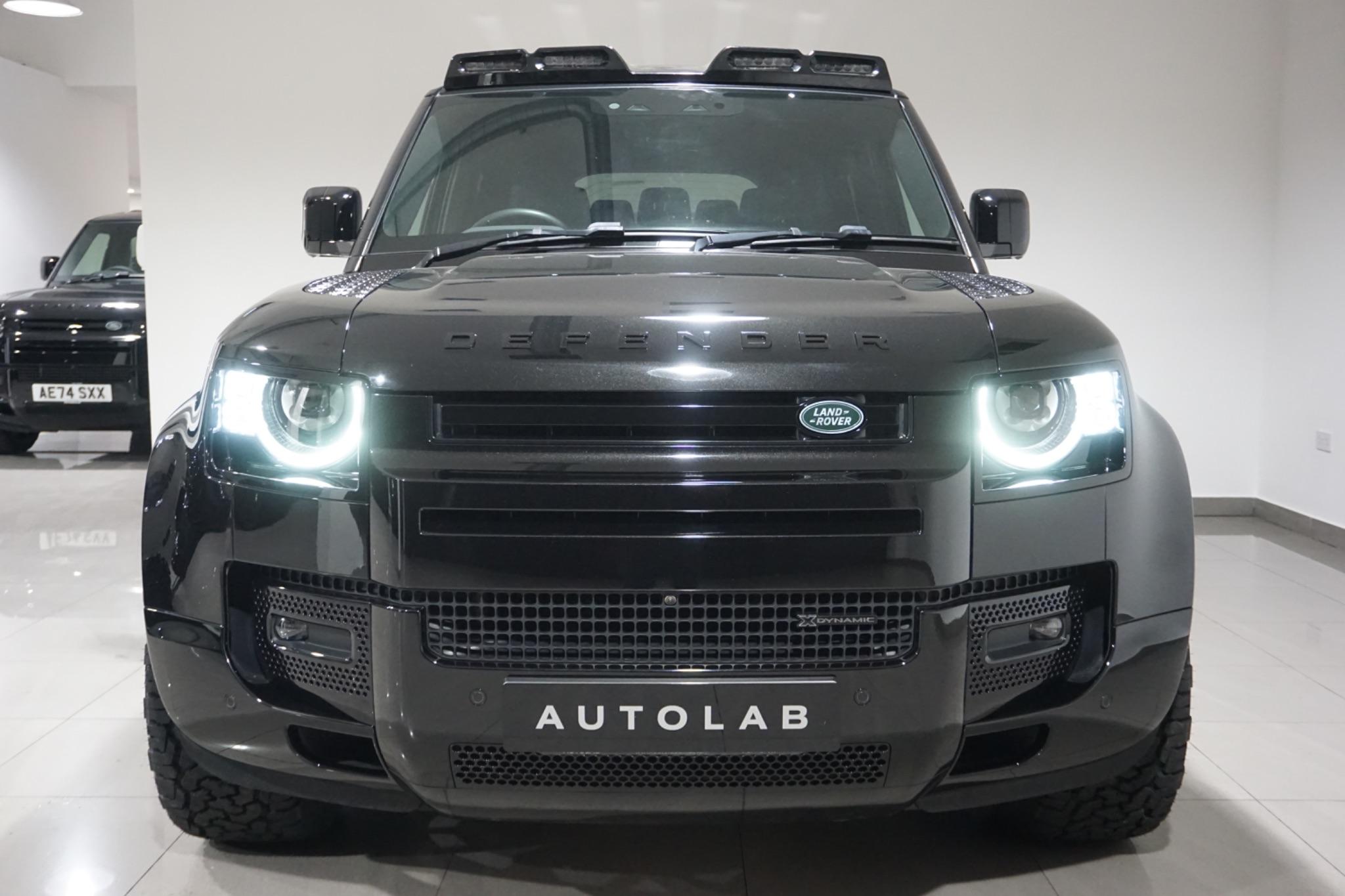 Land Rover Defender 110 3.0 D300 MHEV X-Dynamic HSE Auto 4WD Euro 6 (s/s) 5dr